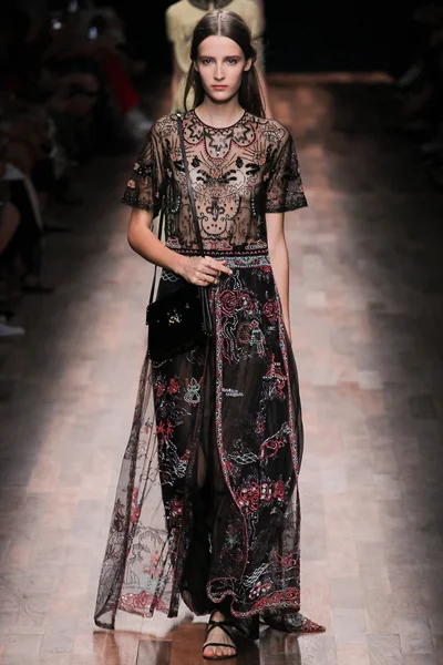 Look 62